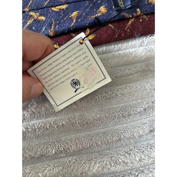 Vintage Tommy Hilfiger Two Tone Blue/Maroon Mens Neck Tie Made In USA Pheasants - Picture 12 of 16
